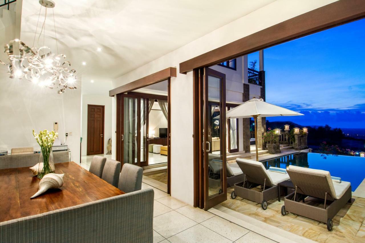 Villa Amanie Jimbaran Esterno foto