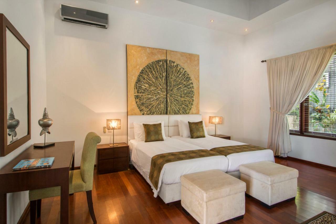 Villa Amanie Jimbaran Esterno foto